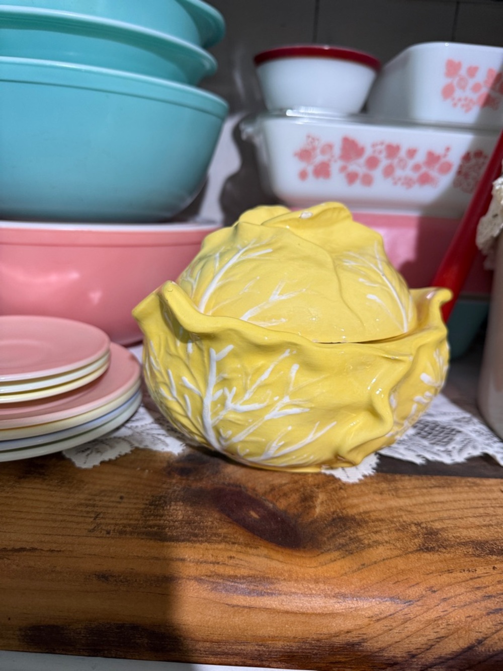 Vintage holland mold Yellow Cabbage Leaf Ceramic Bowl dish
